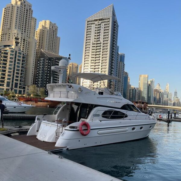 Private Yacht Tour Dubai